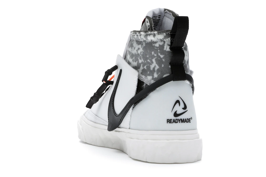 Vue 26 de Nike Blazer Mid READYMADE White