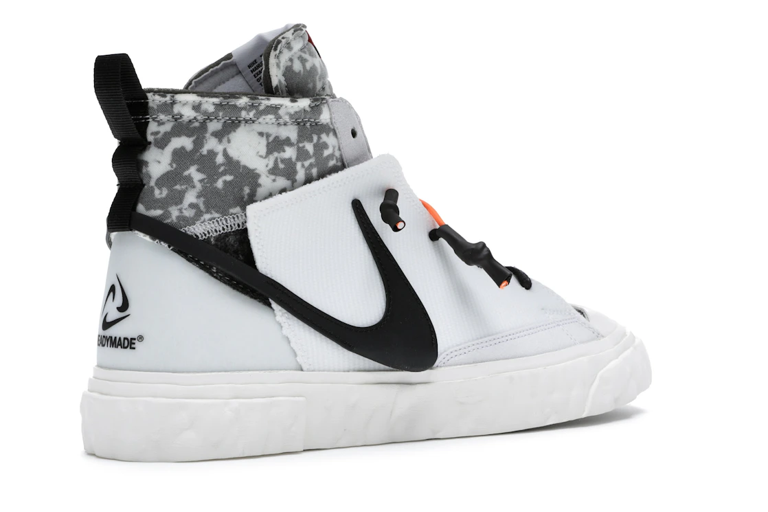 Vue 33 de Nike Blazer Mid READYMADE White