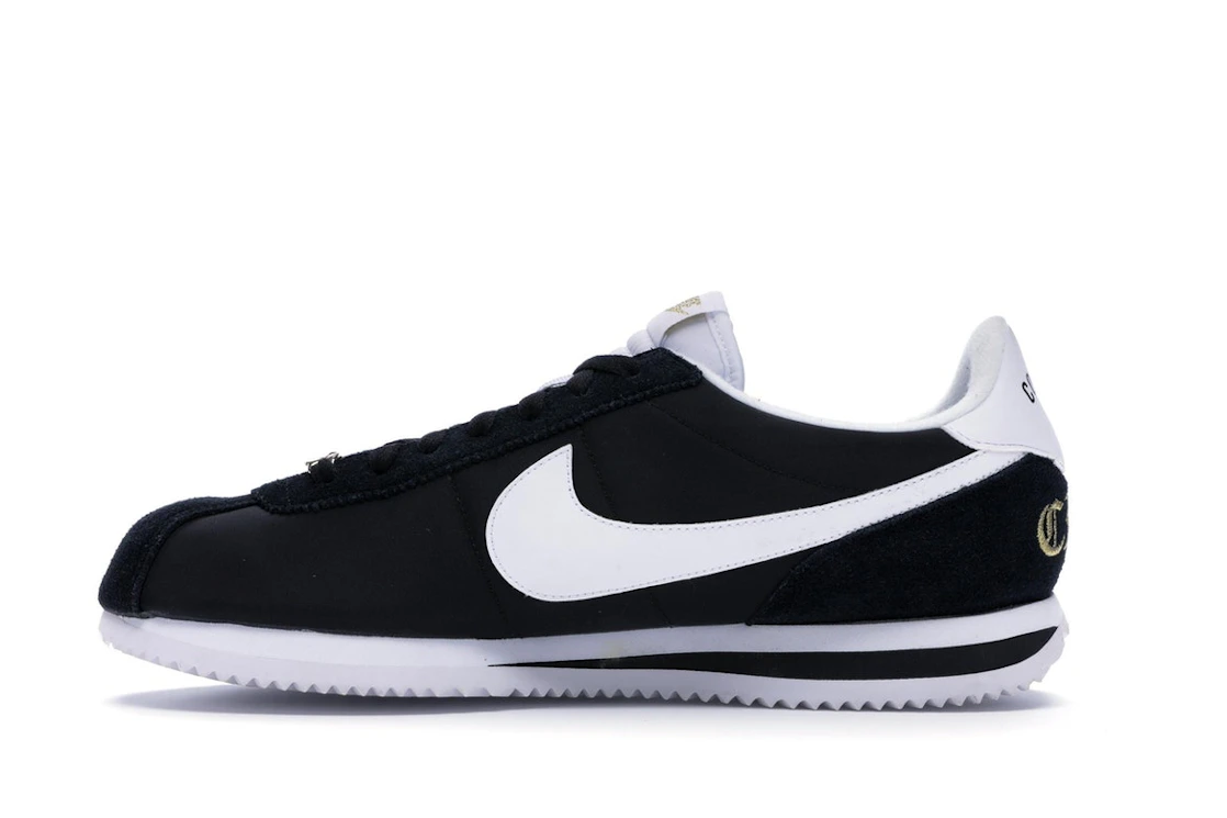 Vue 19 de Nike Cortez Basic Nylon Compton