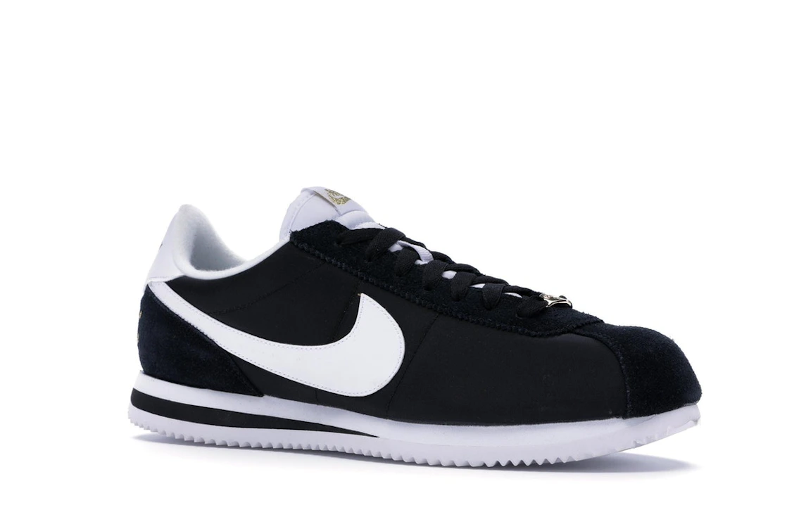 Vue 4 de Nike Cortez Basic Nylon Compton