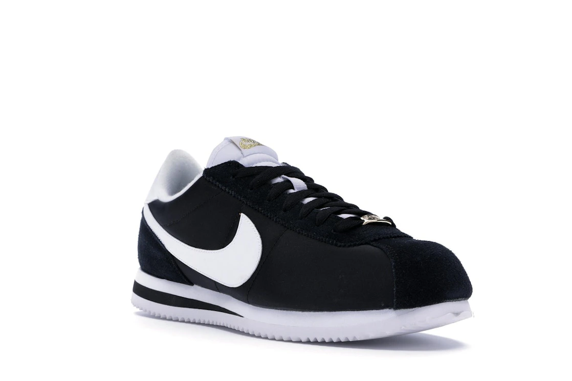 Vue 6 de Nike Cortez Basic Nylon Compton