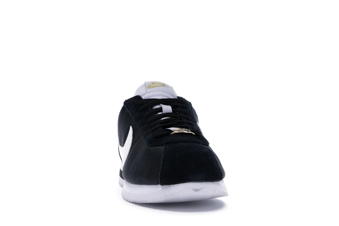 Vue 9 de Nike Cortez Basic Nylon Compton