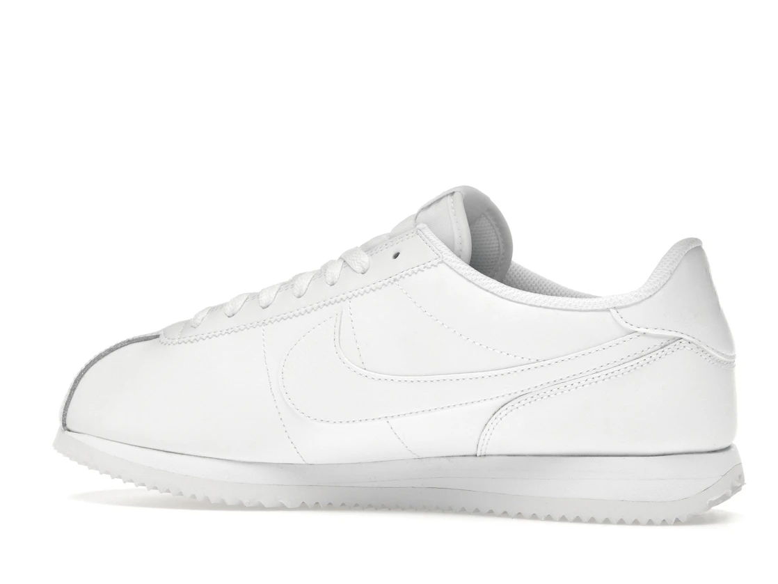 Vue 21 de Nike Cortez Triple White 