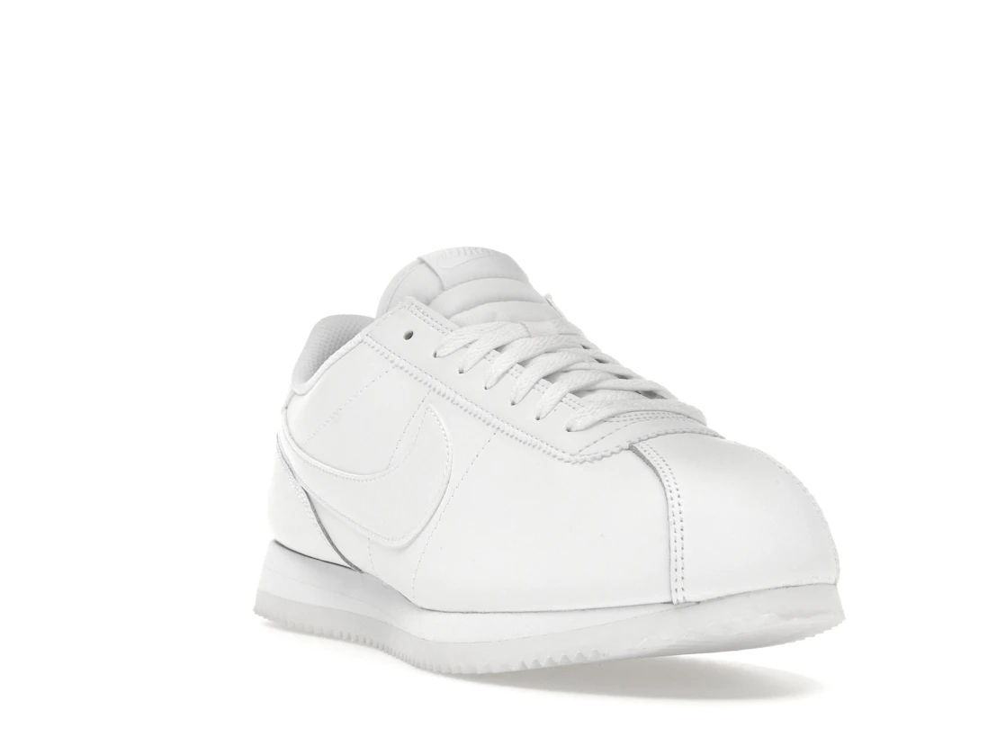 Vue 7 de Nike Cortez Triple White 