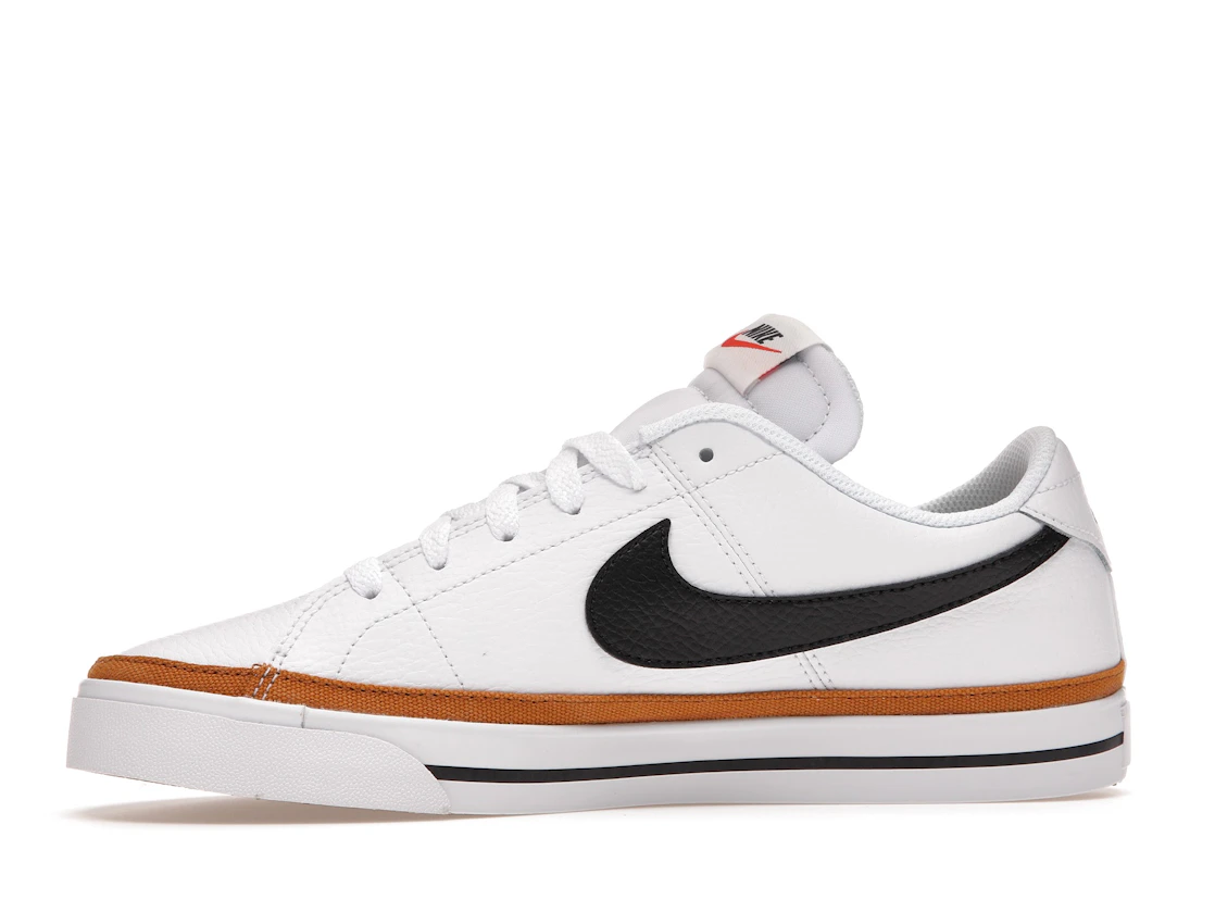 Vue 18 de Nike Court Legacy White Desert Ochre