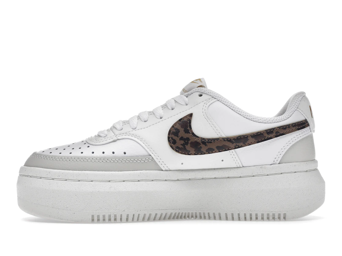 Vue 19 de Nike Court Vision Alta Low White Light Bone Sail Archaeo Brown 