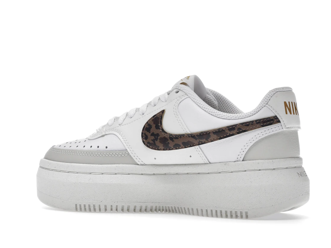 Vue 22 de Nike Court Vision Alta Low White Light Bone Sail Archaeo Brown 