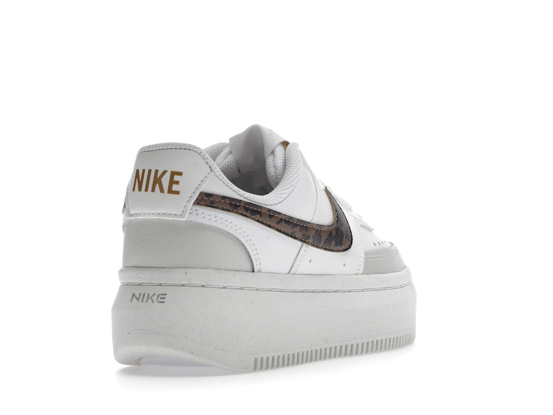 Vue 31 de Nike Court Vision Alta Low White Light Bone Sail Archaeo Brown 