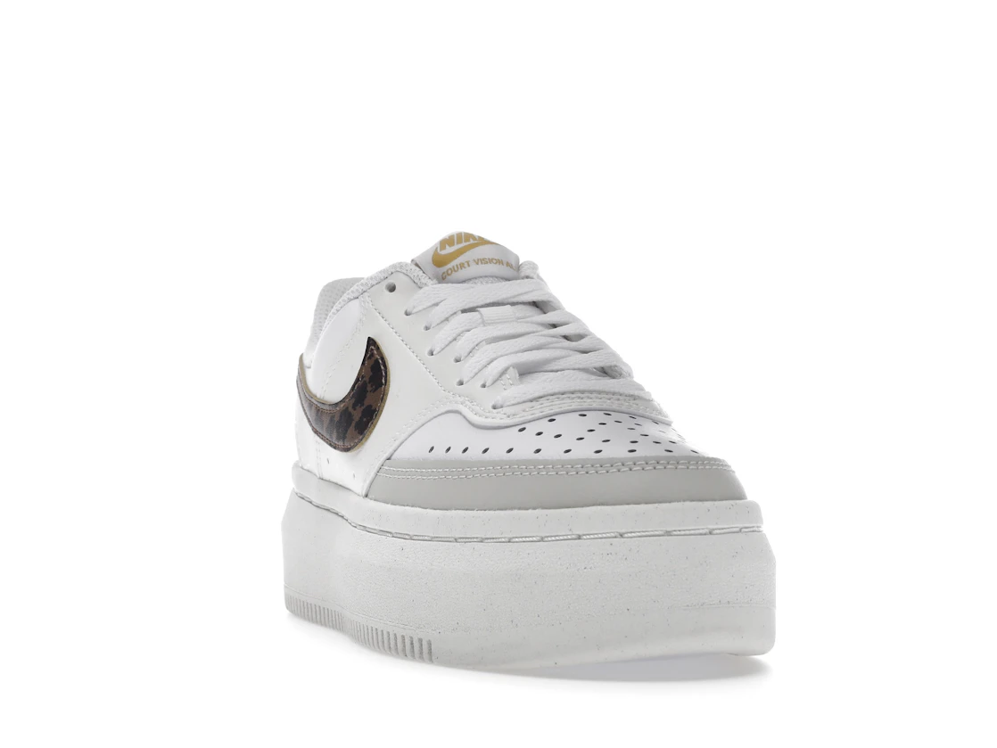 Vue 8 de Nike Court Vision Alta Low White Light Bone Sail Archaeo Brown 