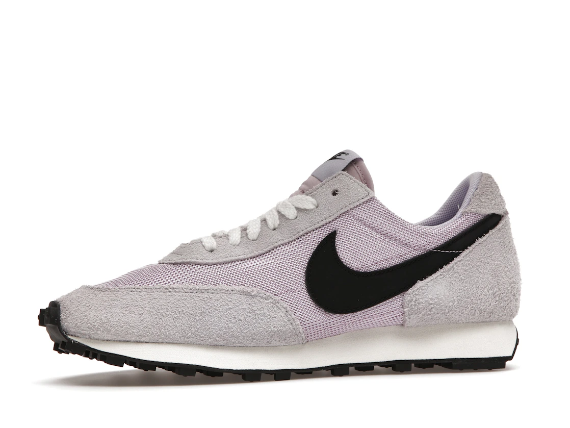 Vue 17 de Nike Daybreak Lavender Mist
