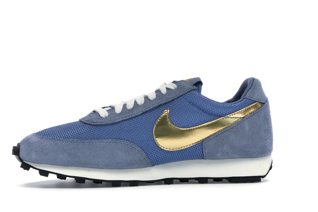 Vue 18 de Nike Daybreak Metallic Gold