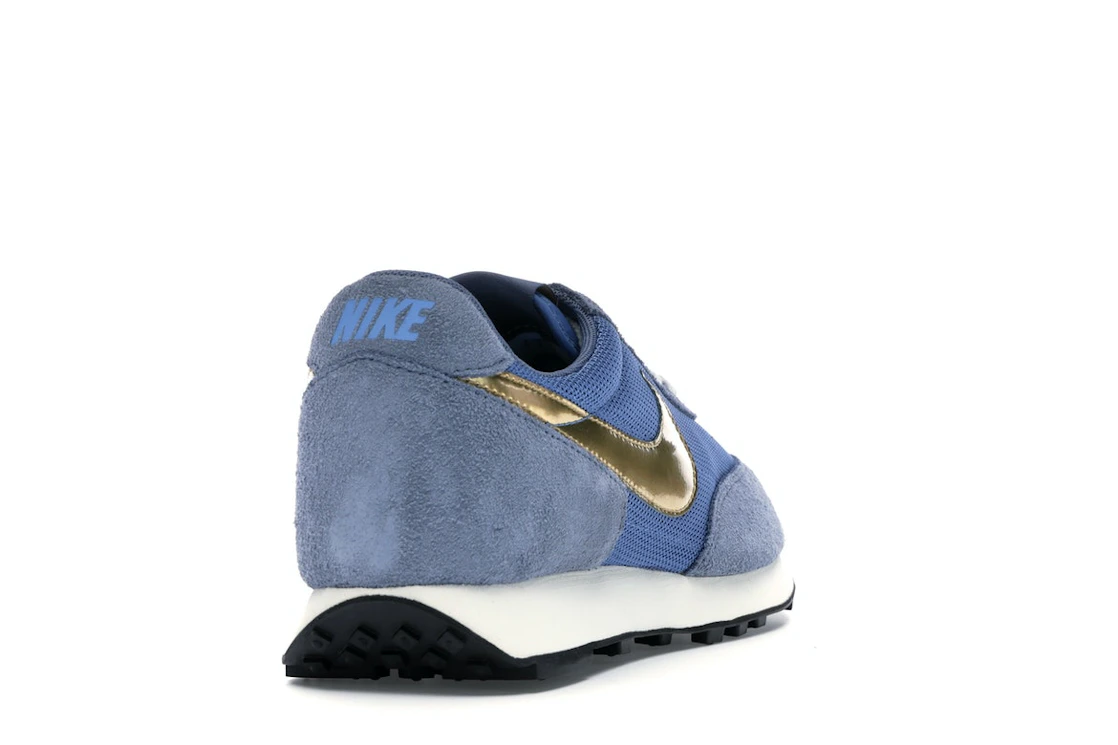 Vue 30 de Nike Daybreak Metallic Gold