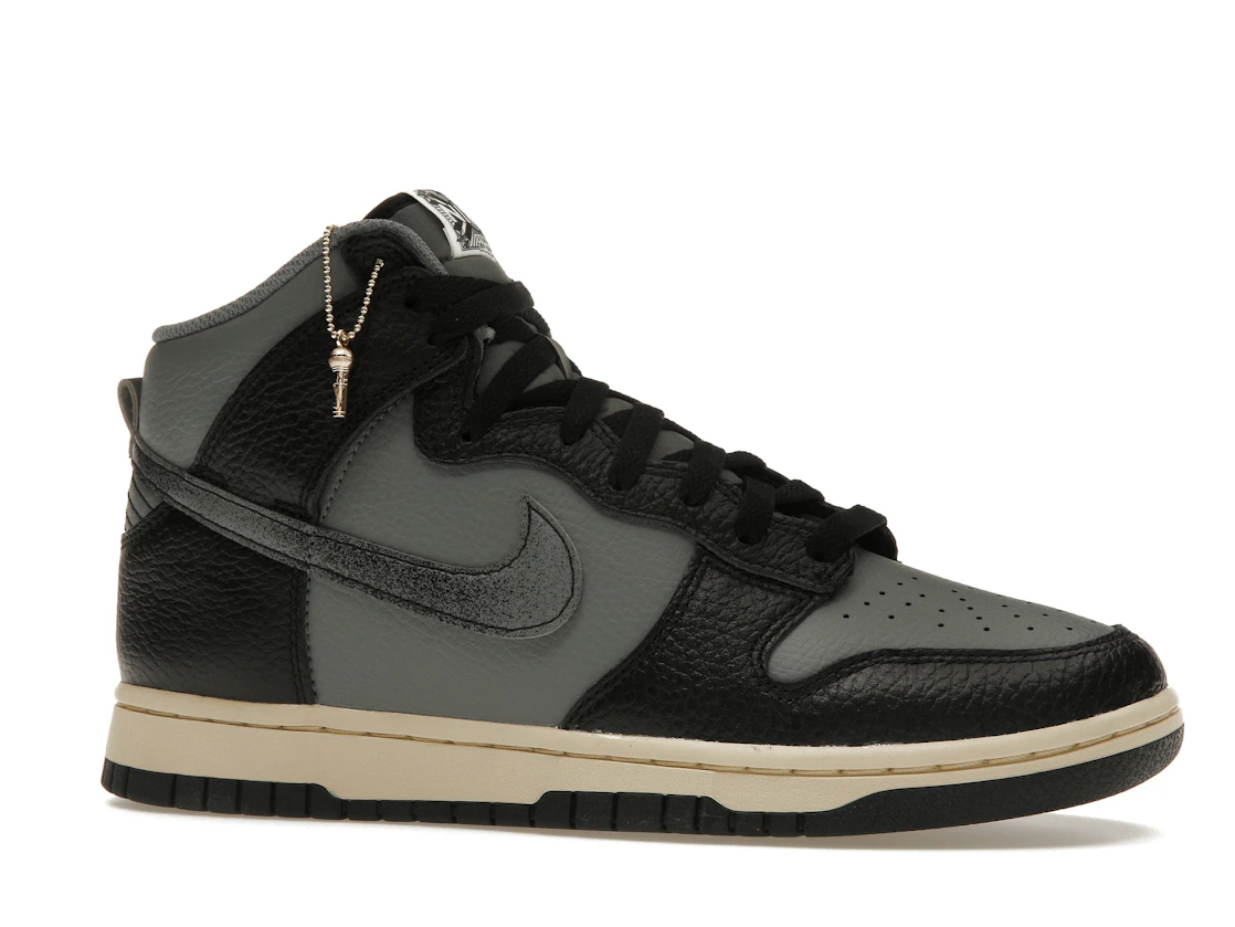 Vue 3 de Nike Dunk High Retro Premium Classics 50 Years Of Hip-Hop