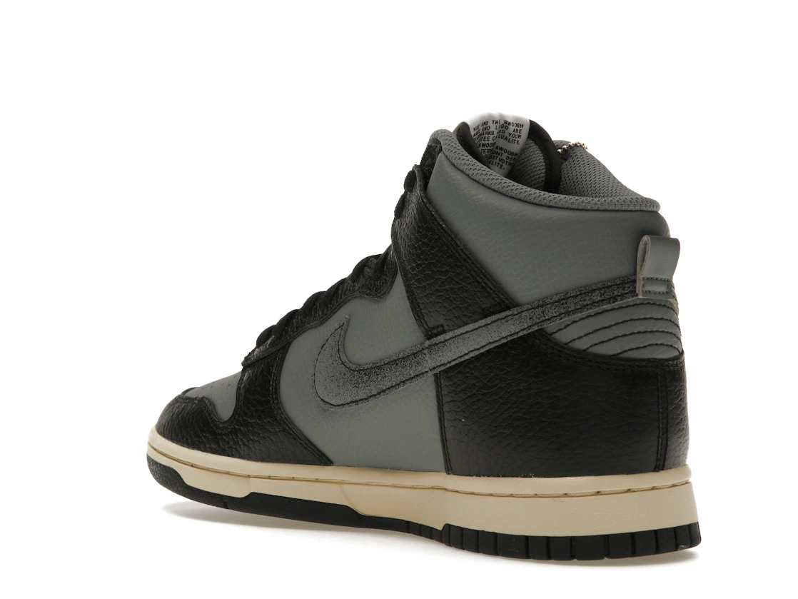 Vue 24 de Nike Dunk High Retro Premium Classics 50 Years Of Hip-Hop