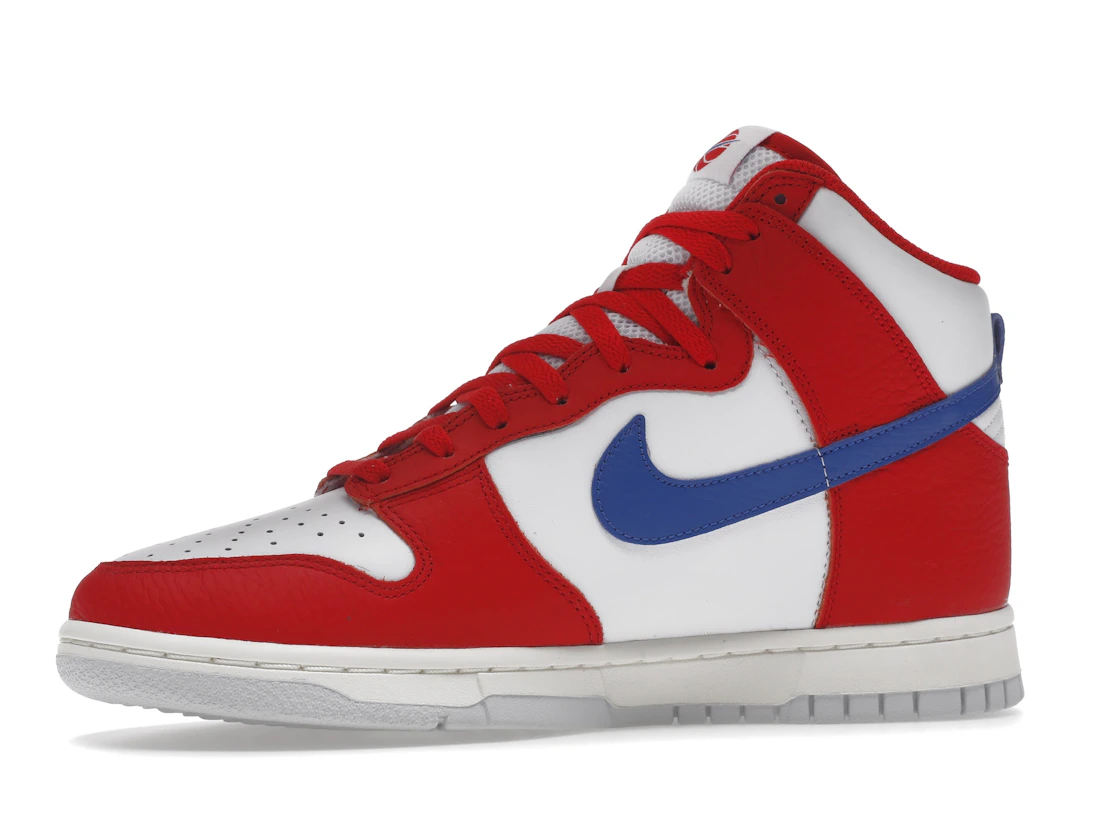 Vue 17 de Nike Dunk High 4th of July (2022)