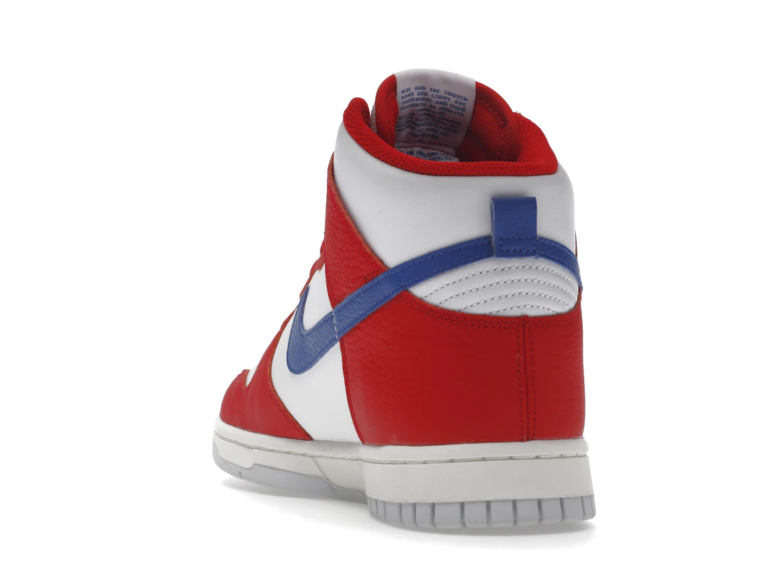 Vue 26 de Nike Dunk High 4th of July (2022)