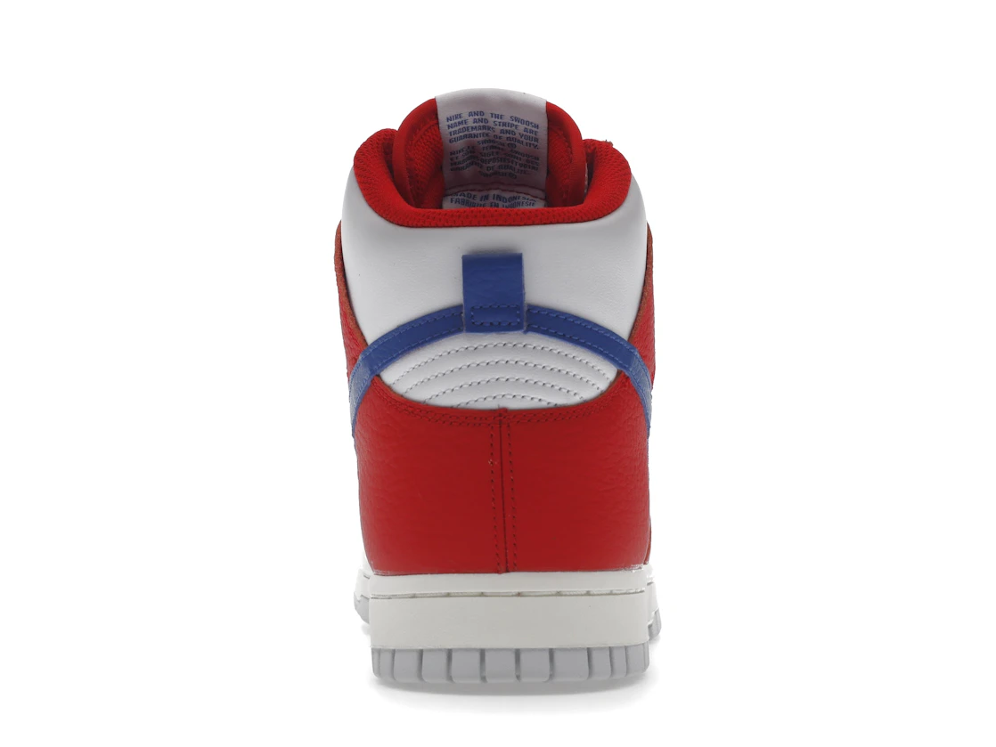 Vue 28 de Nike Dunk High 4th of July (2022)