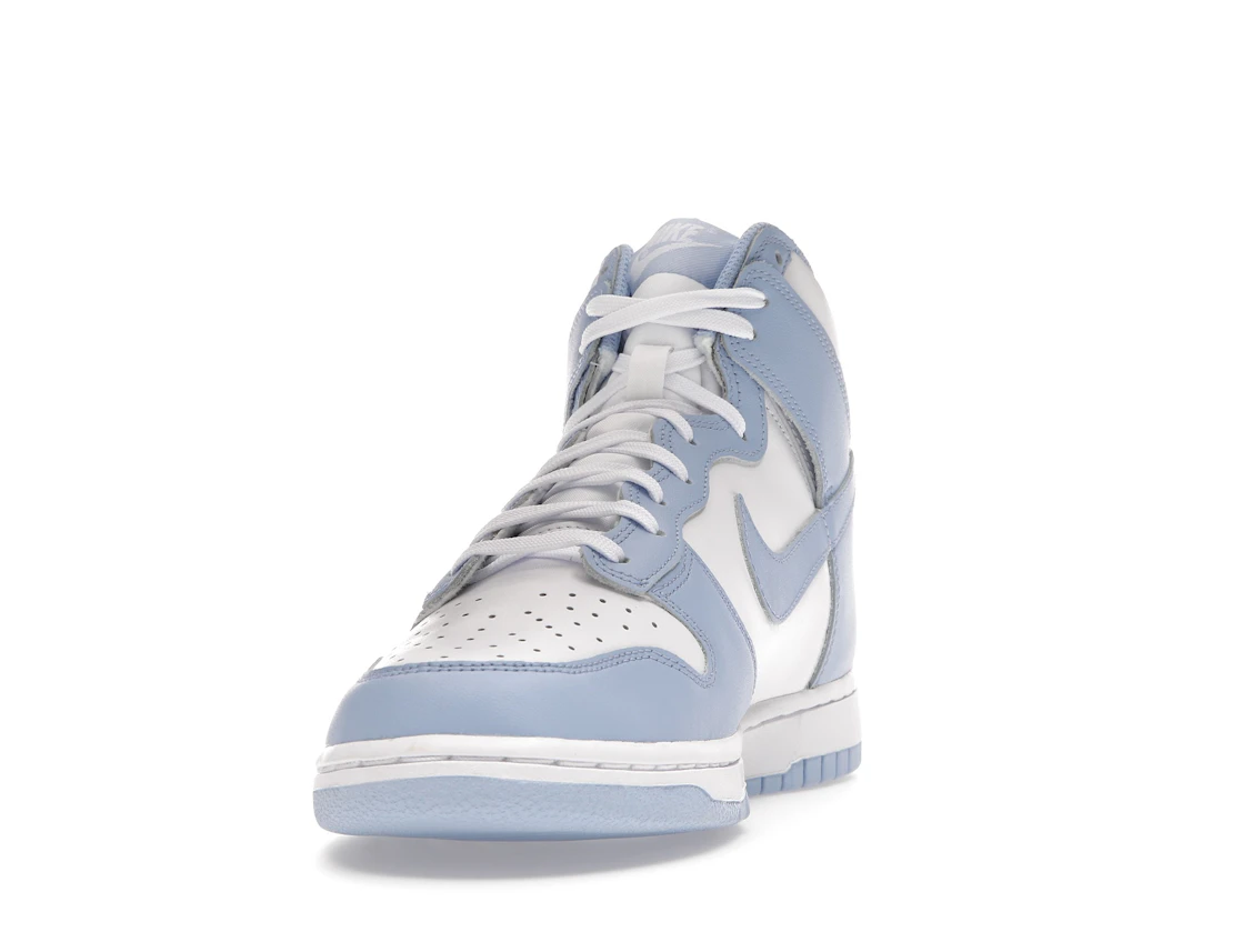 Vue 12 de Nike Dunk High Aluminum 