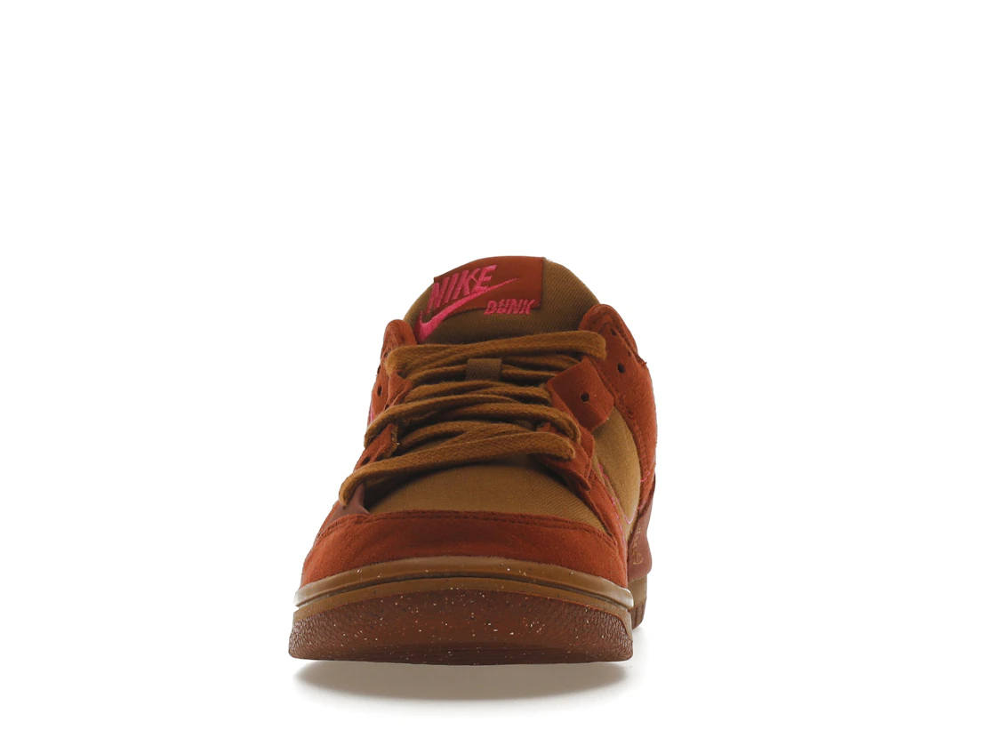 Vue 11 de Nike Dunk Low Disrupt 2 Desert Bronze Pink Prime 