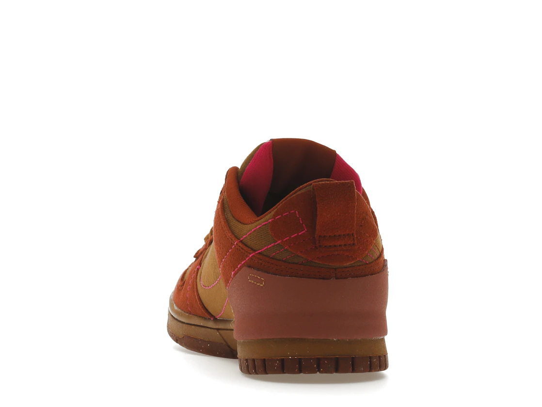 Vue 27 de Nike Dunk Low Disrupt 2 Desert Bronze Pink Prime 