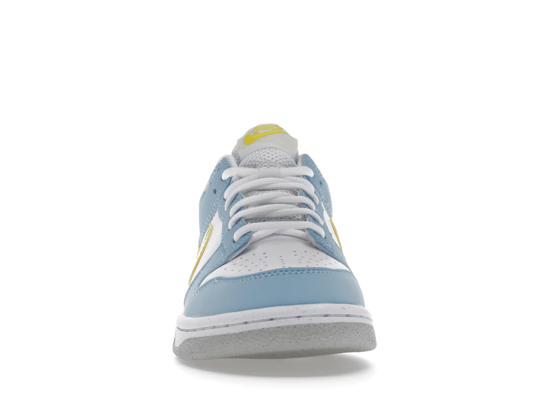 Vue 10 de Nike Dunk Low Next Nature Homer Simpson (GS)