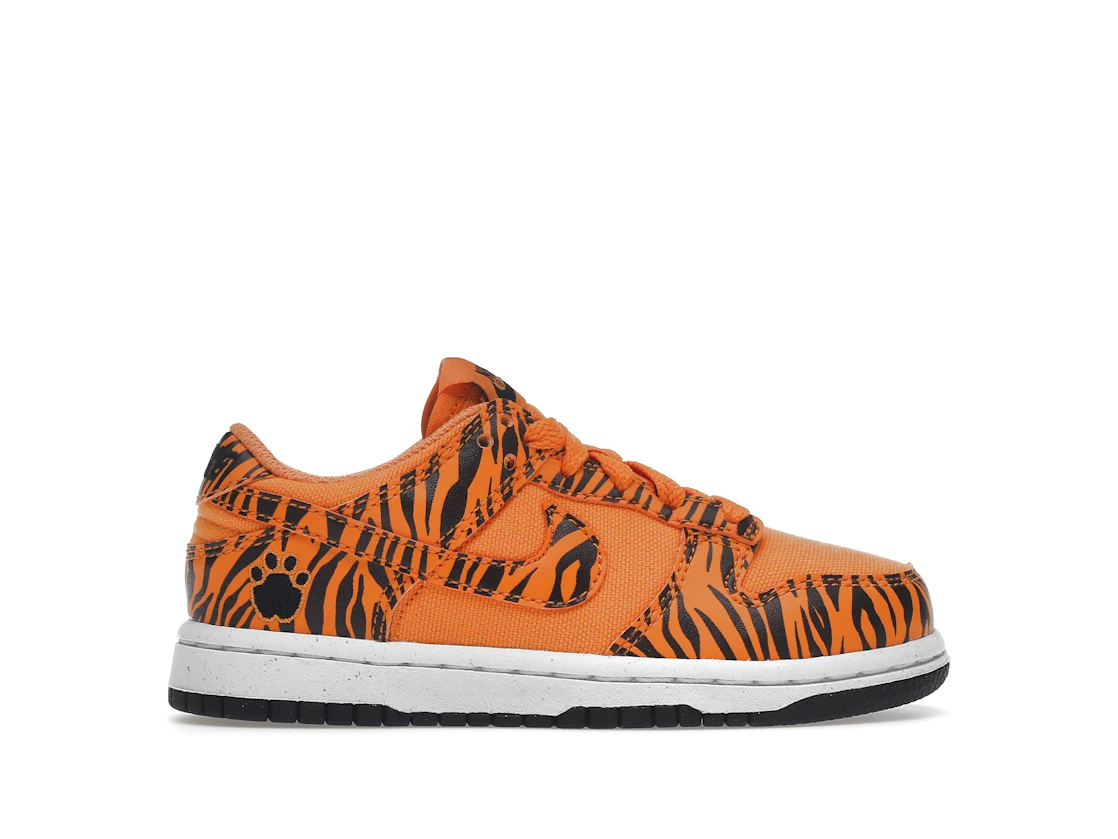 Vue 1 de Nike Dunk Low Next Nature Tiger Stripes (PS)