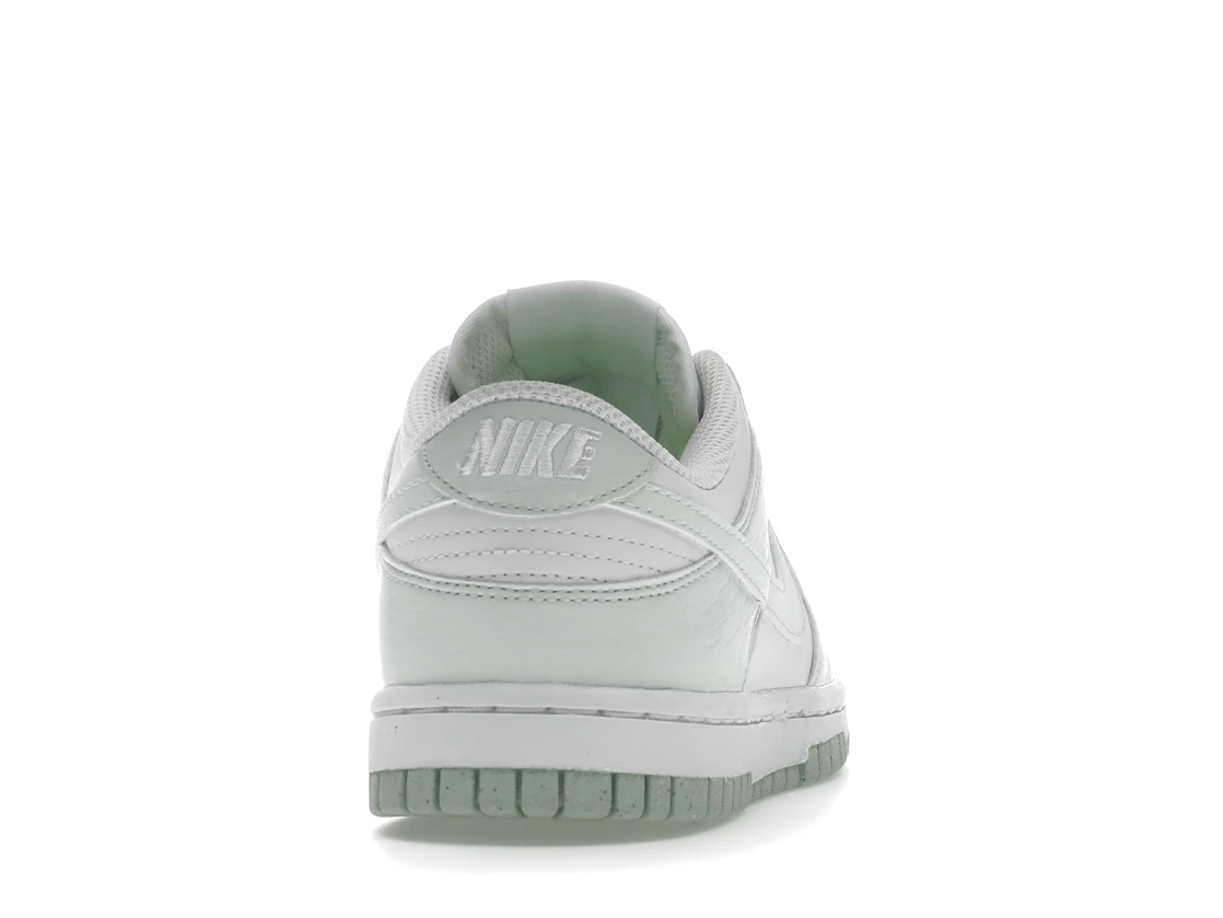 Vue 29 de Nike Dunk Low Next Nature White Mint 
