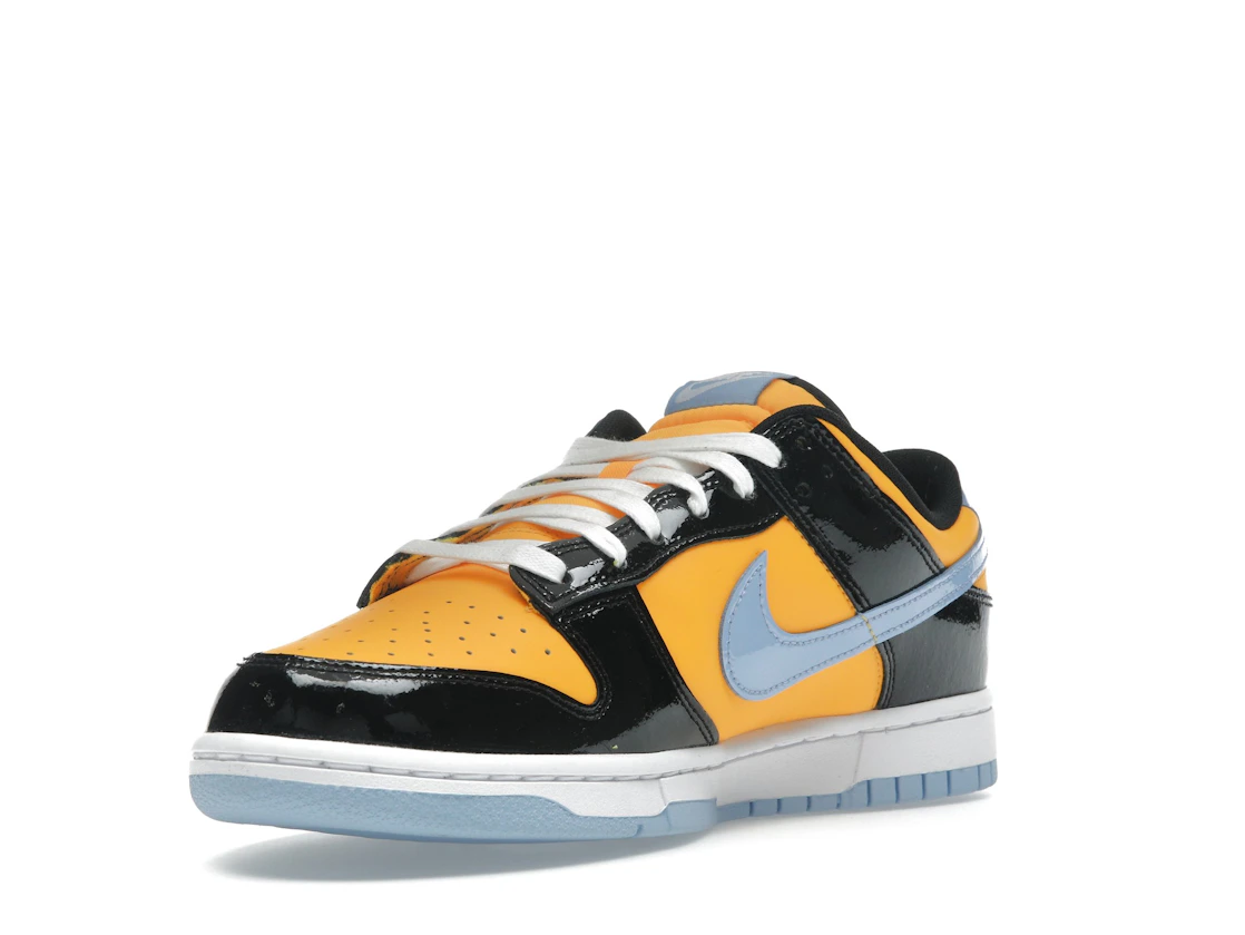 Vue 14 de Nike Dunk Low Retro SE Black Laser Orange