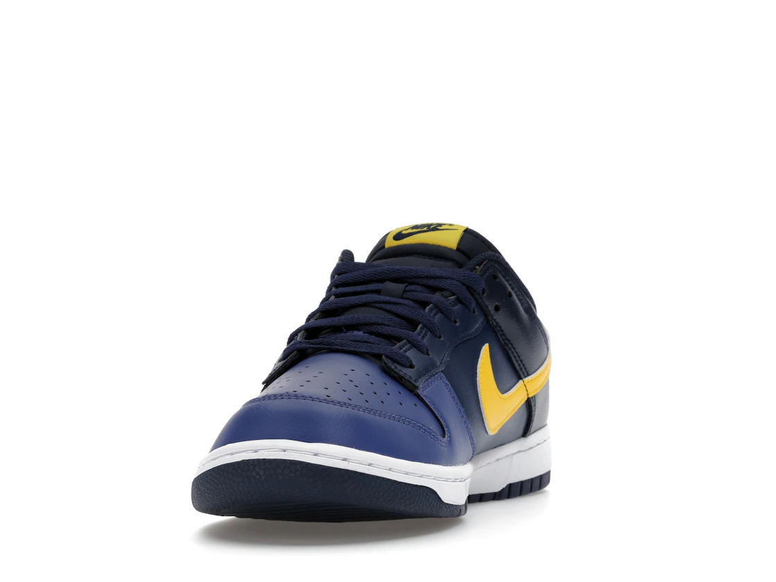 Vue 12 de Nike Dunk Low Retro Blue Legend Varsity Maize