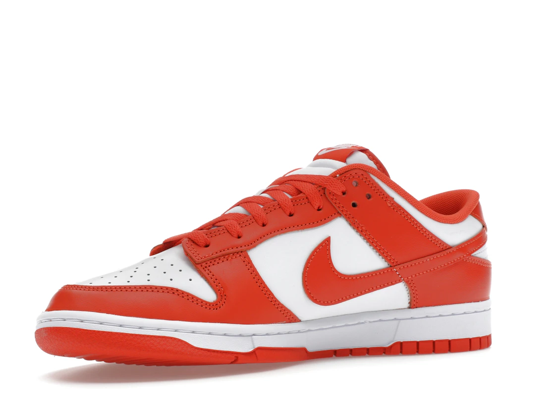 Vue 16 de Nike Dunk Low Retro Cosmic Clay
