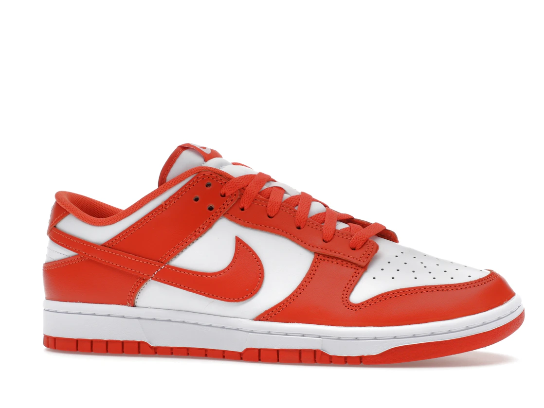 Vue 3 de Nike Dunk Low Retro Cosmic Clay