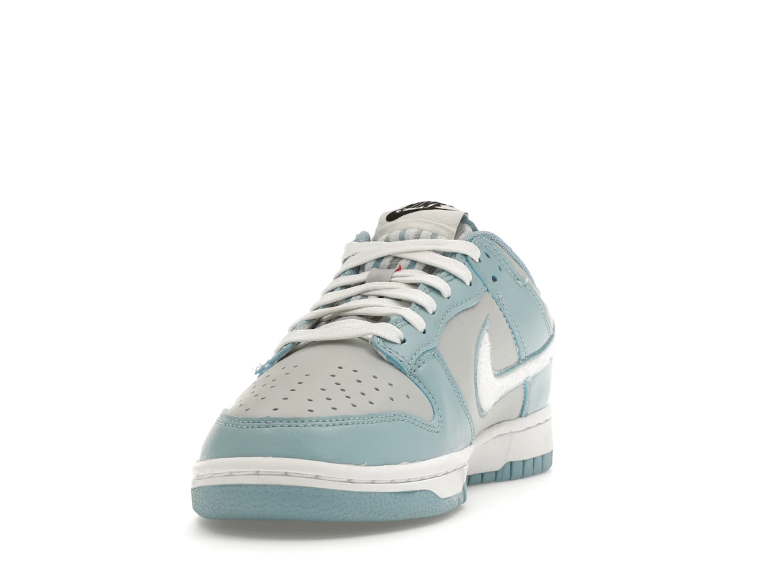 Vue 12 de Nike Dunk Low Retro Fleece Swoosh Worn Blue