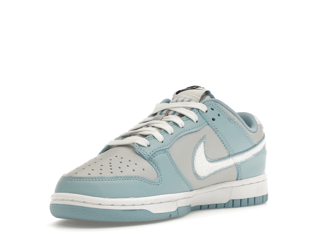 Vue 14 de Nike Dunk Low Retro Fleece Swoosh Worn Blue