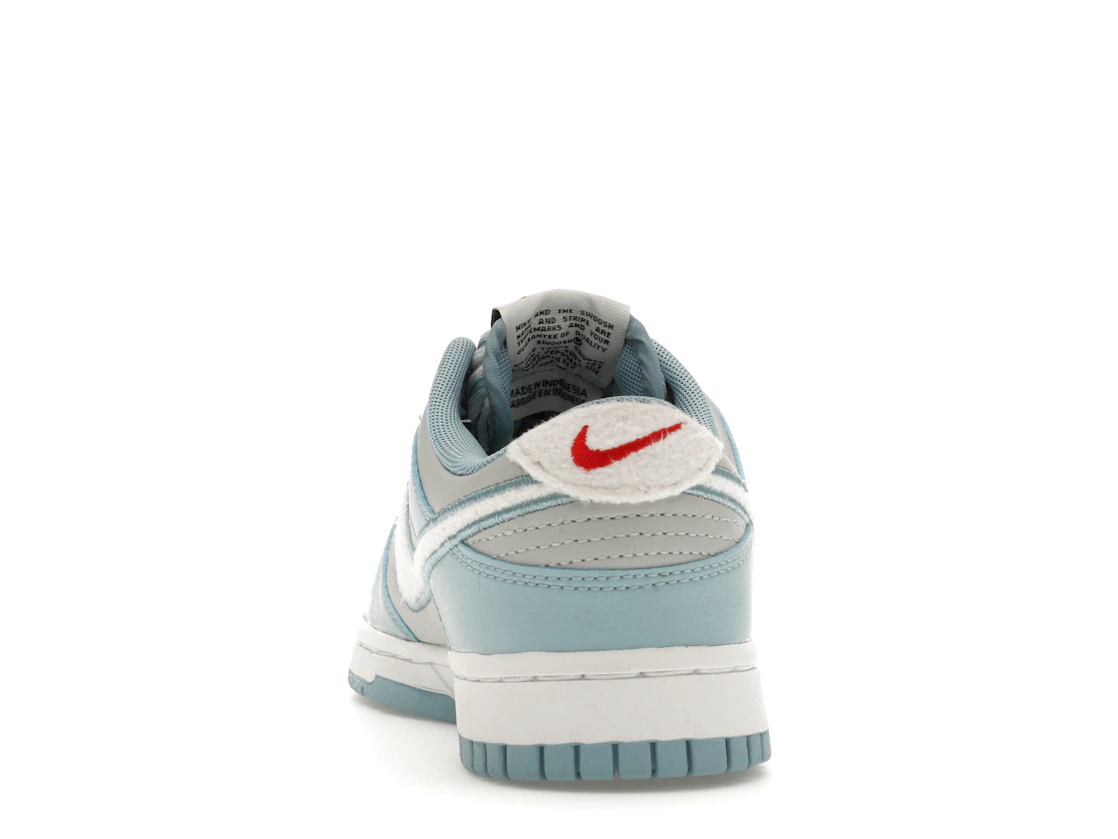 Vue 27 de Nike Dunk Low Retro Fleece Swoosh Worn Blue