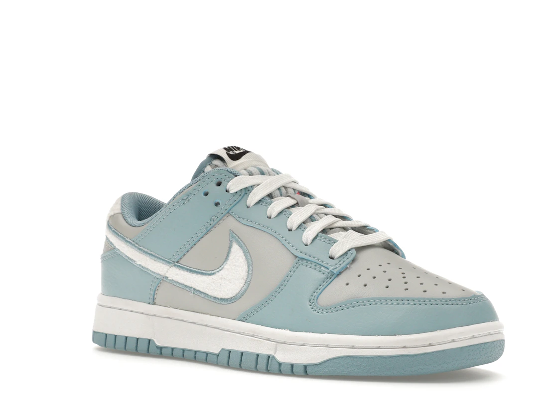 Vue 5 de Nike Dunk Low Retro Fleece Swoosh Worn Blue