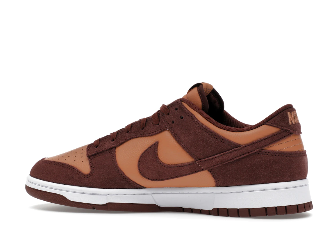 Vue 21 de Nike Dunk Low SE Amber Brown