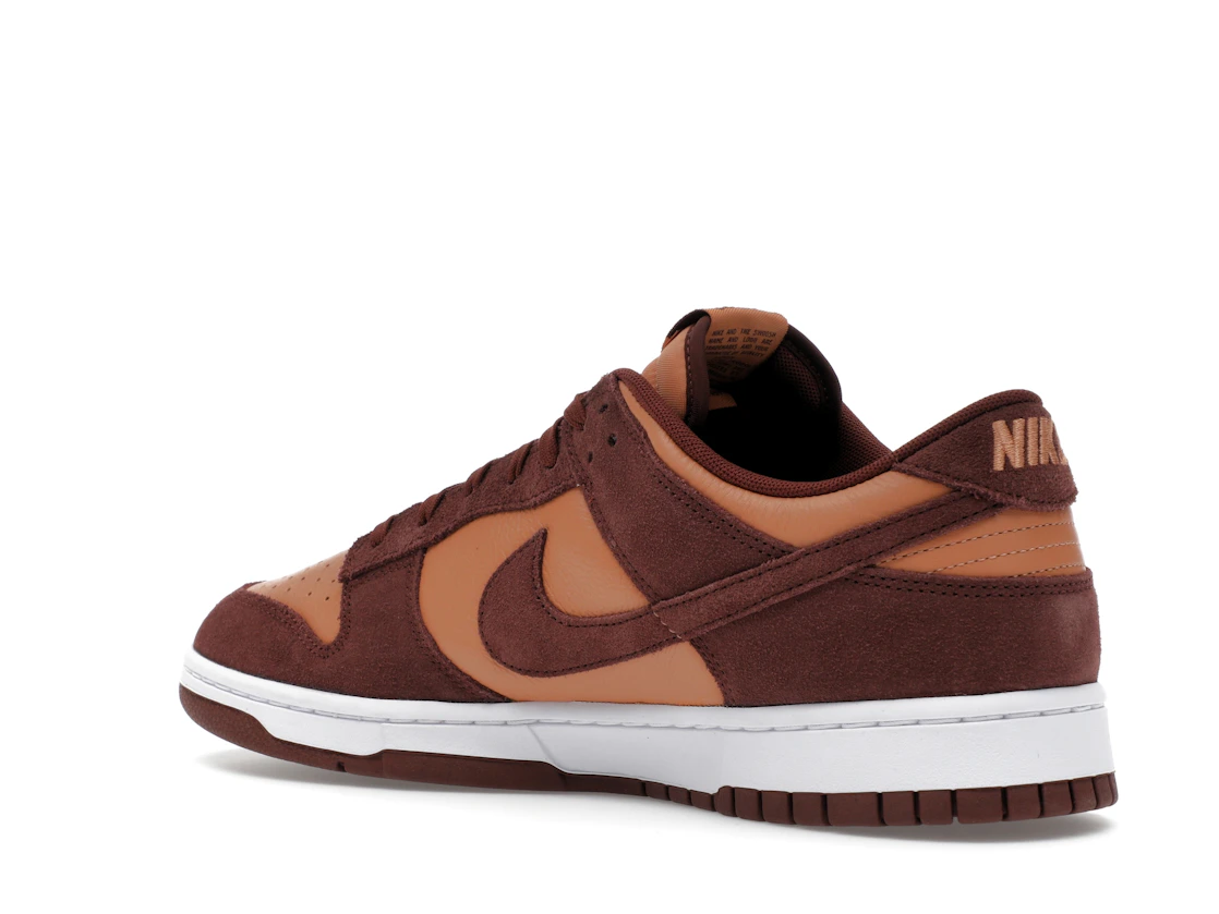 Vue 23 de Nike Dunk Low SE Amber Brown