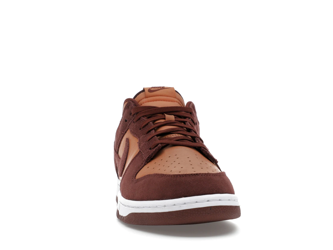Vue 9 de Nike Dunk Low SE Amber Brown