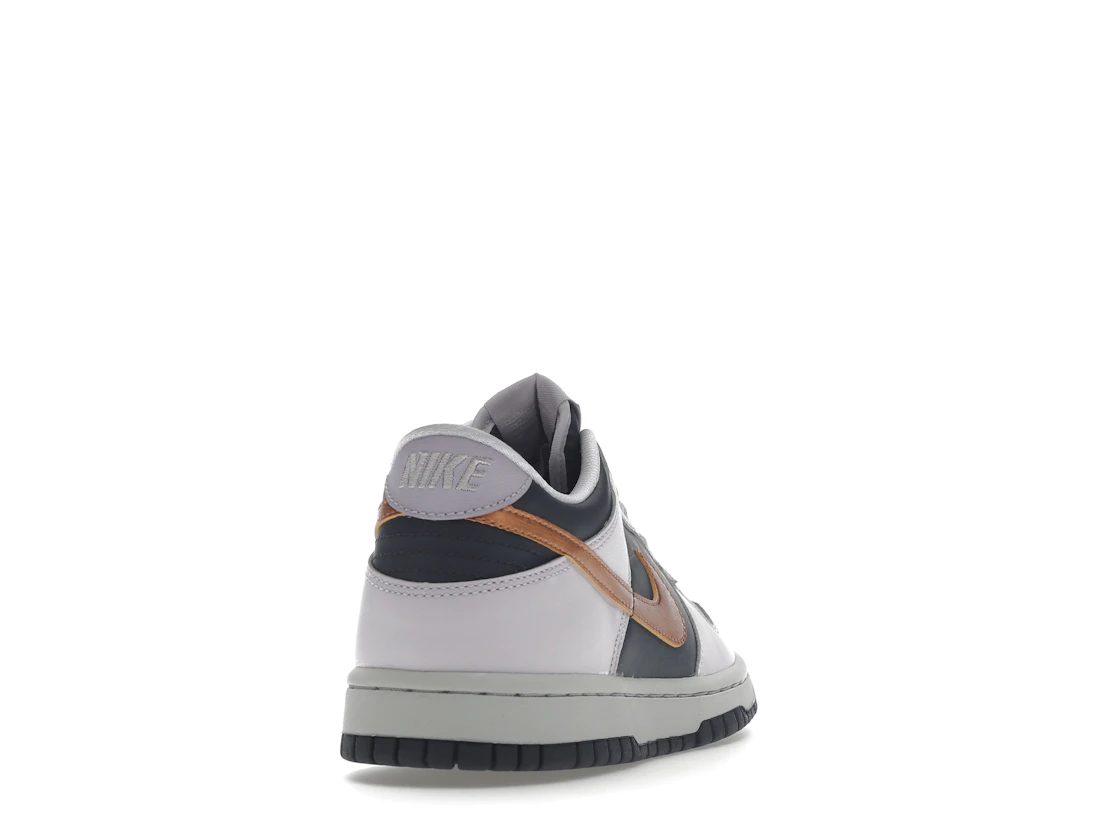 Vue 30 de Nike Dunk Low SE Copper Swoosh (GS)