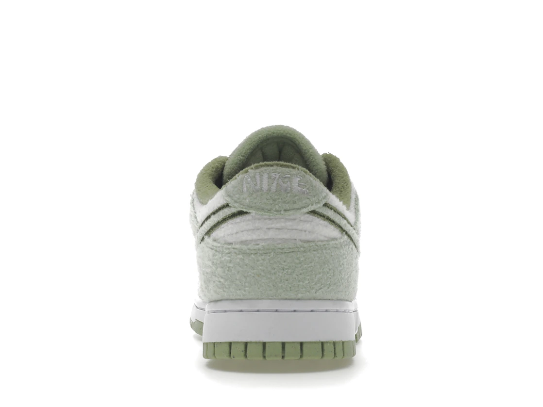Vue 28 de Nike Dunk Low SE Fleece Pack Honeydew 