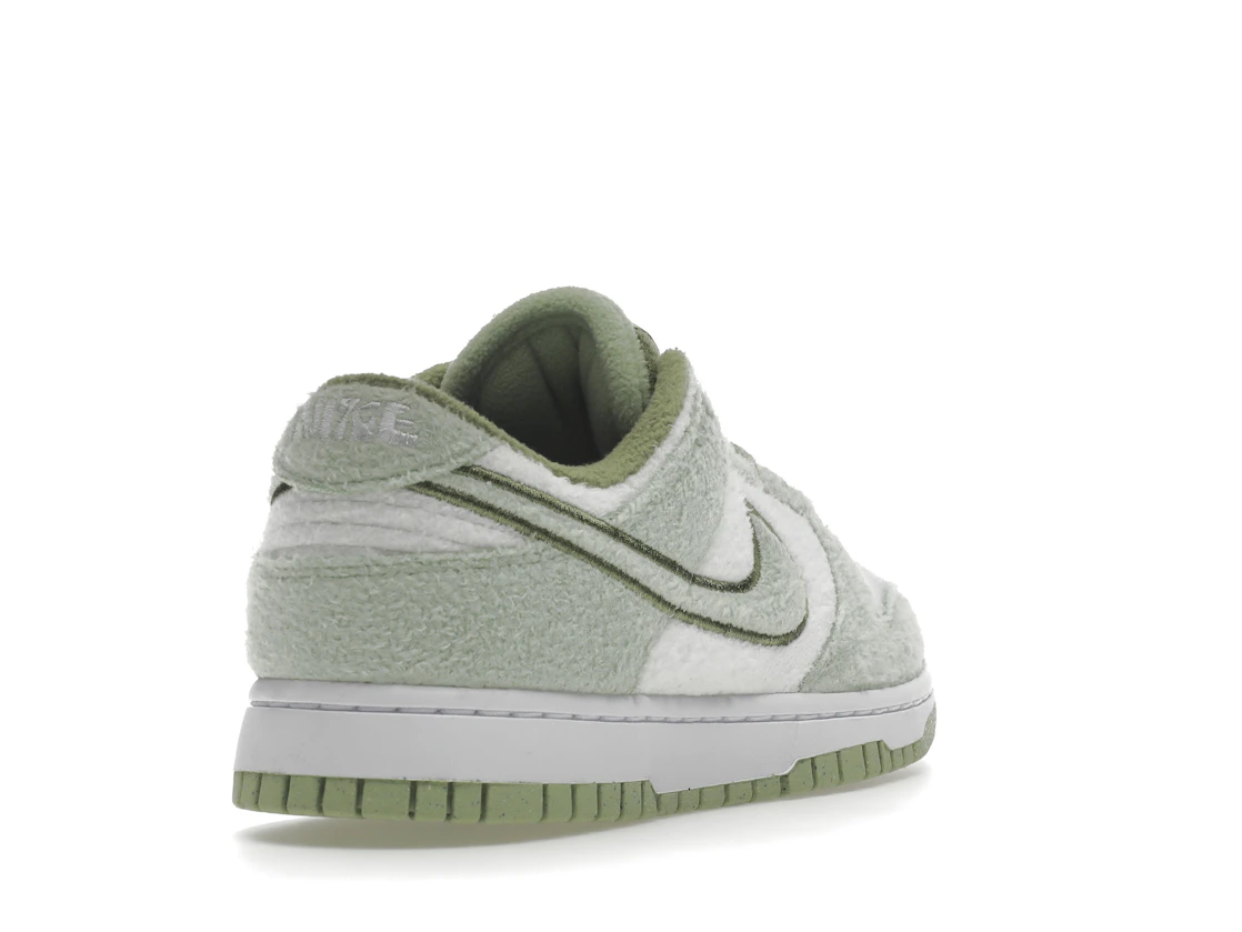 Vue 31 de Nike Dunk Low SE Fleece Pack Honeydew 