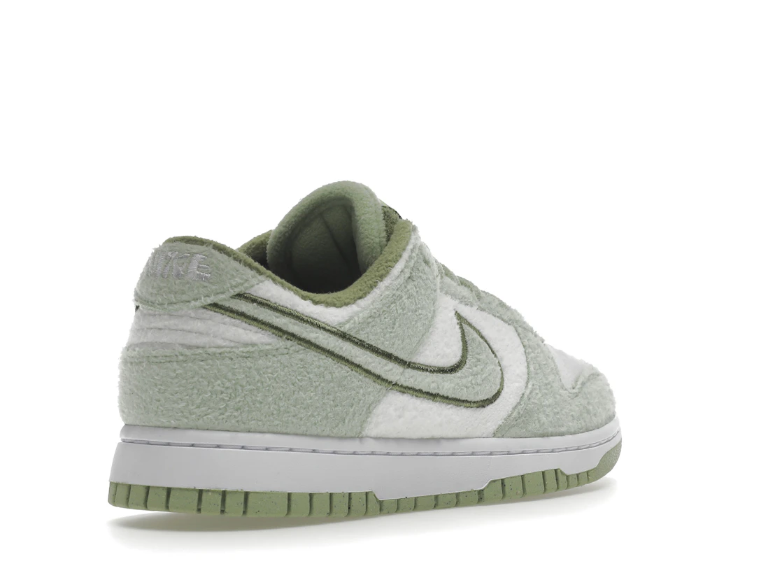 Vue 32 de Nike Dunk Low SE Fleece Pack Honeydew 