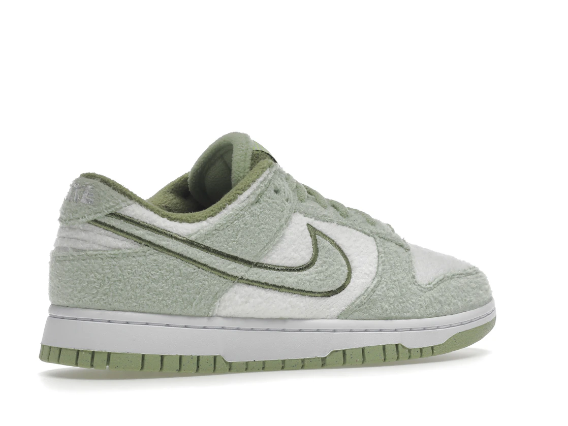 Vue 34 de Nike Dunk Low SE Fleece Pack Honeydew 