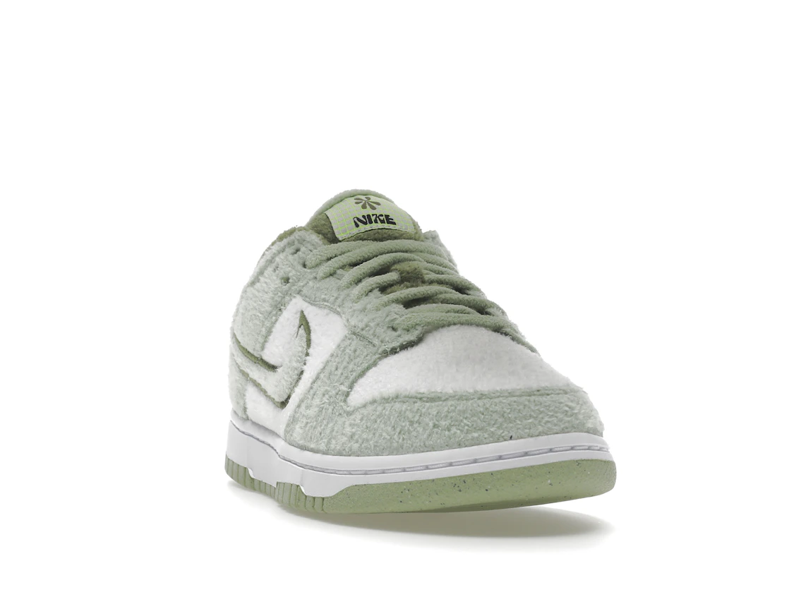 Vue 8 de Nike Dunk Low SE Fleece Pack Honeydew 