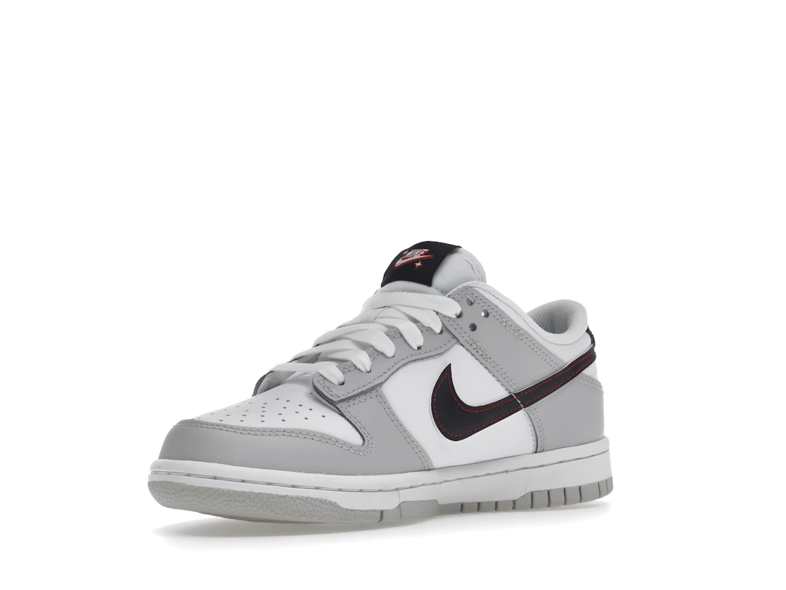 Vue 15 de Nike Dunk Low SE Jackpot (GS)