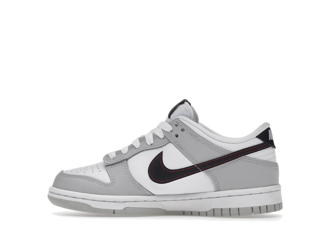 Vue 20 de Nike Dunk Low SE Jackpot (GS)