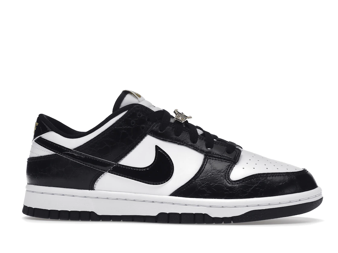 Vue 2 de Nike Dunk Low SE World Champs Black White