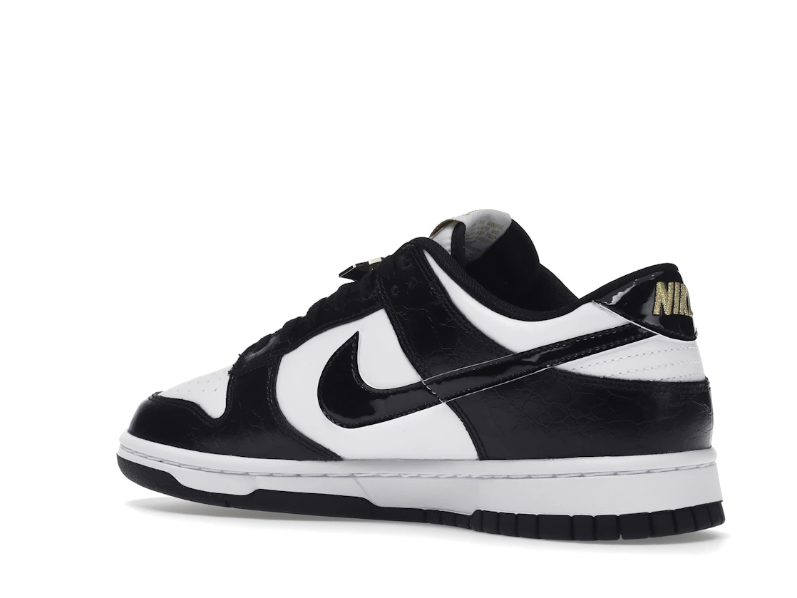 Vue 23 de Nike Dunk Low SE World Champs Black White