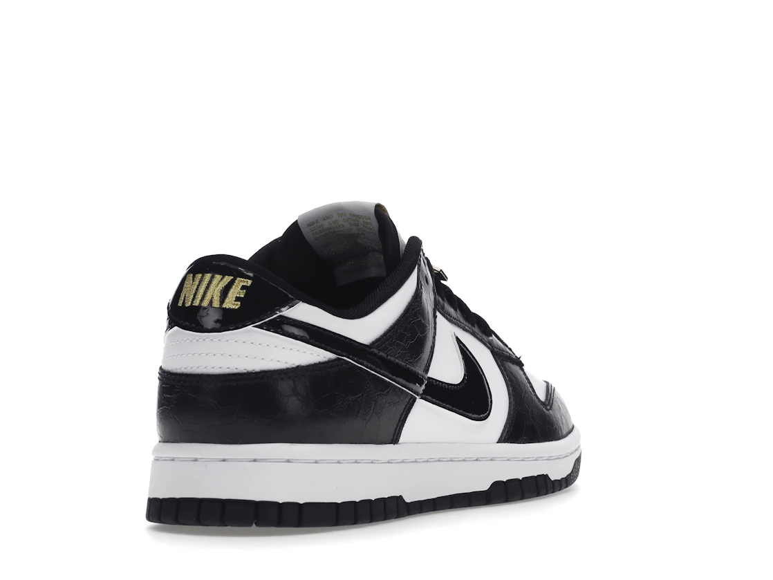Vue 31 de Nike Dunk Low SE World Champs Black White