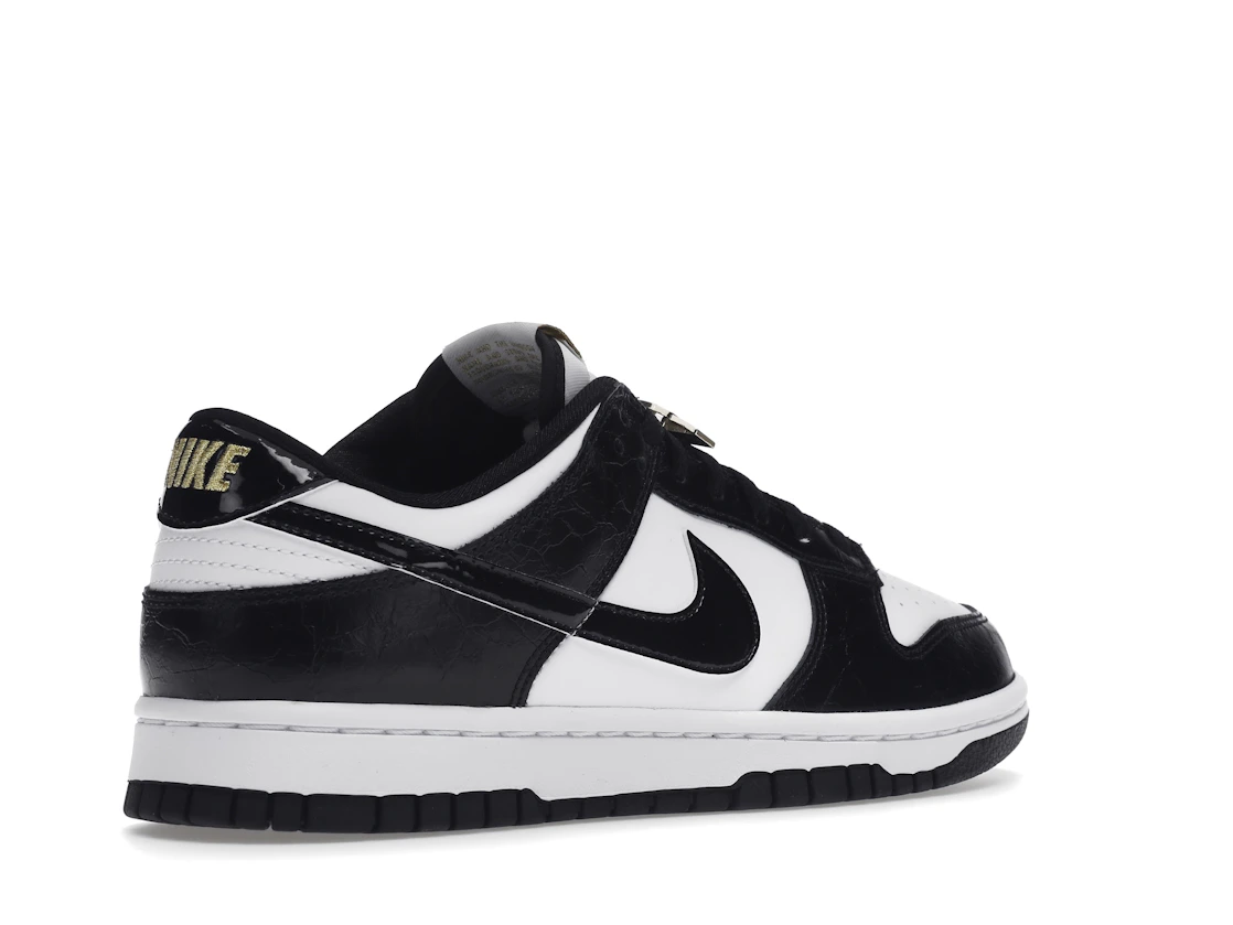 Vue 33 de Nike Dunk Low SE World Champs Black White